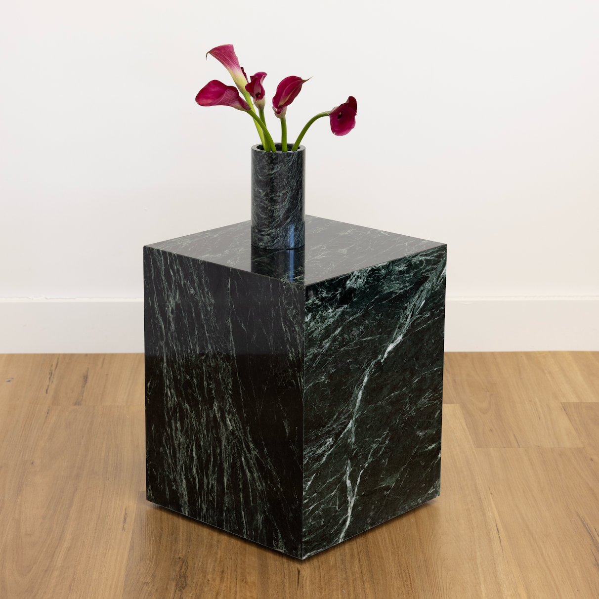 Dune Side Table - Verde Saint Denis