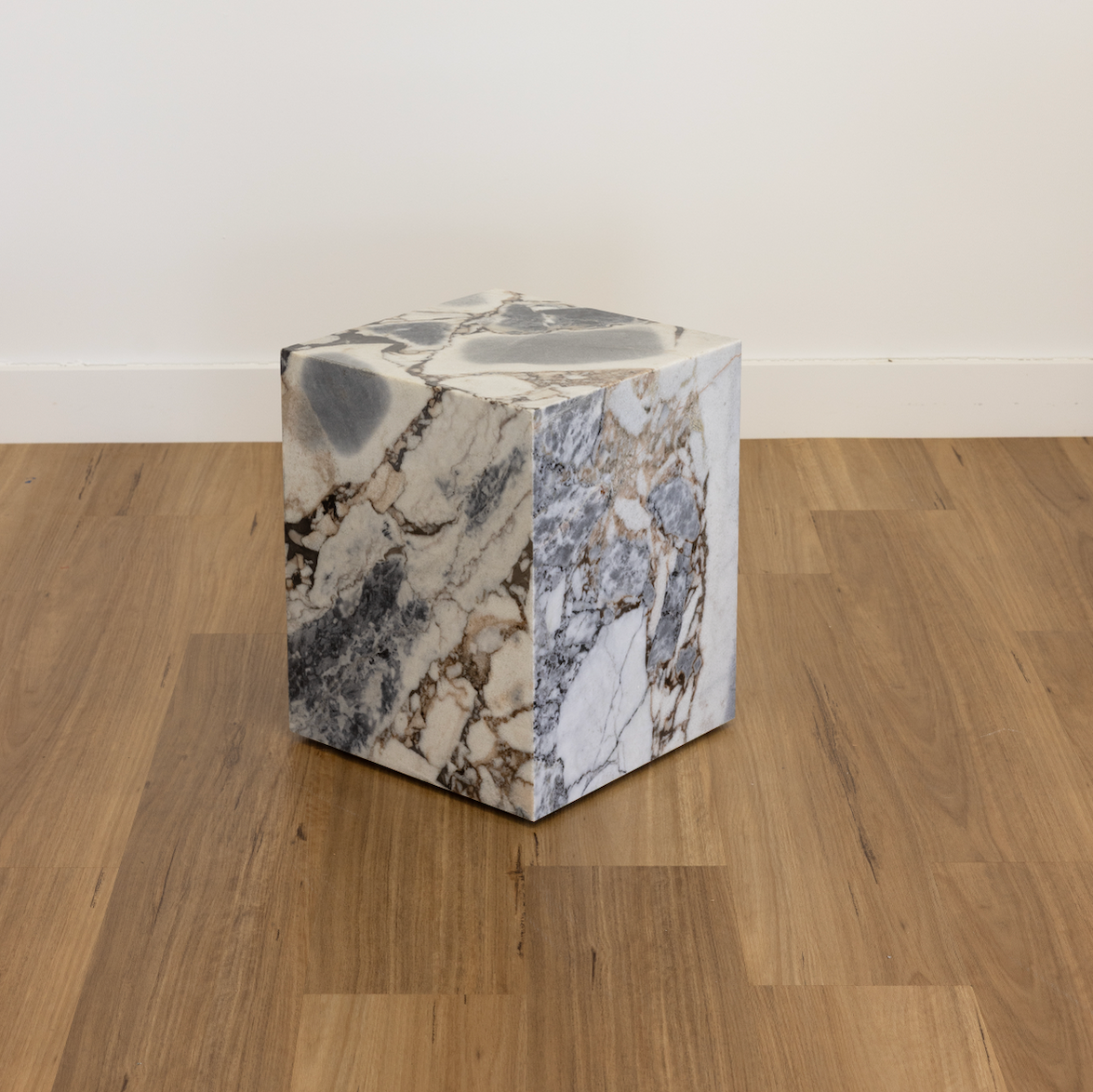 Dune Side Table - Modellato Marble